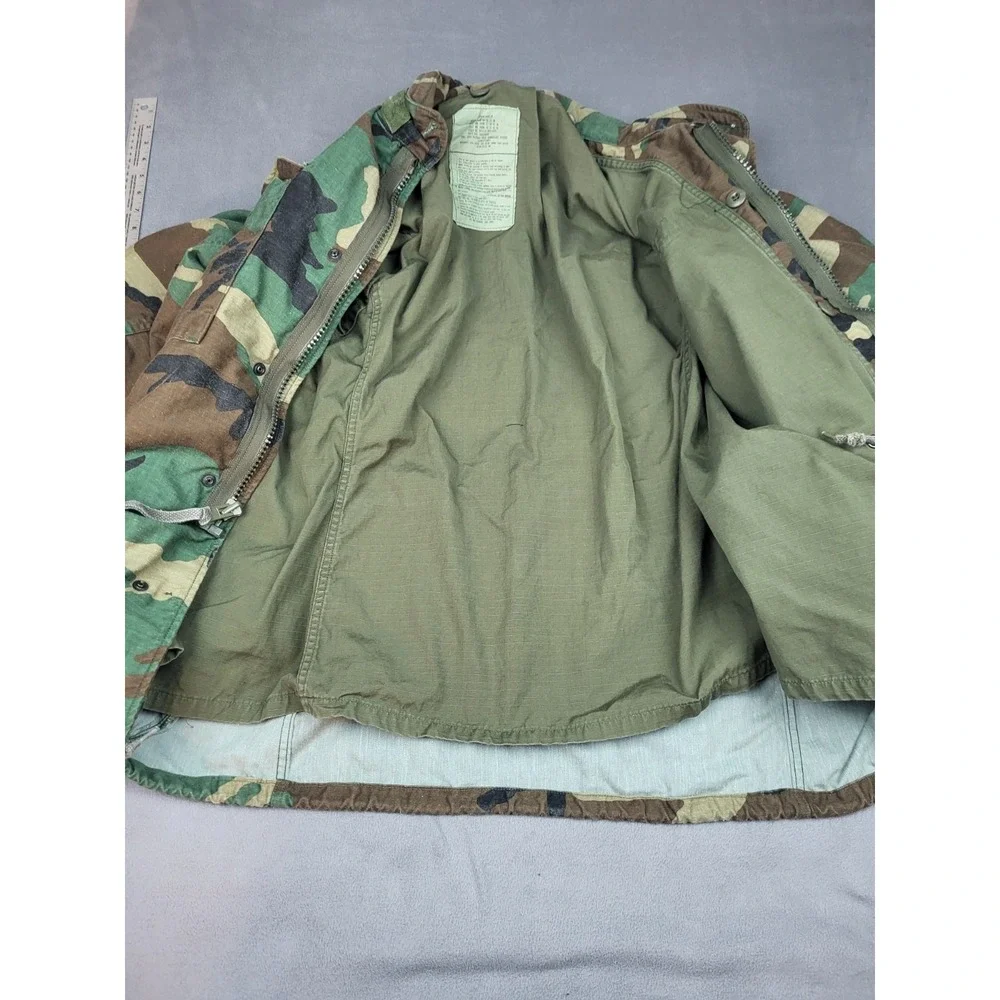 Military Cold Weather Field Jacket Mens Medium Green Camo Full‎ Zip Center Cinch
